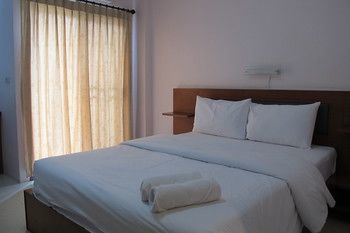 Somjai House Hotell Si Racha Exteriör bild